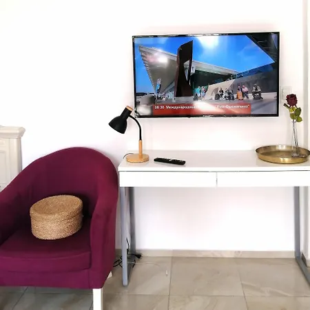 Studio apartment *